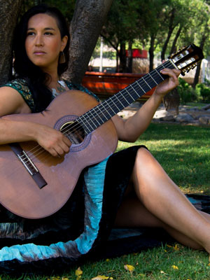Fabiola González